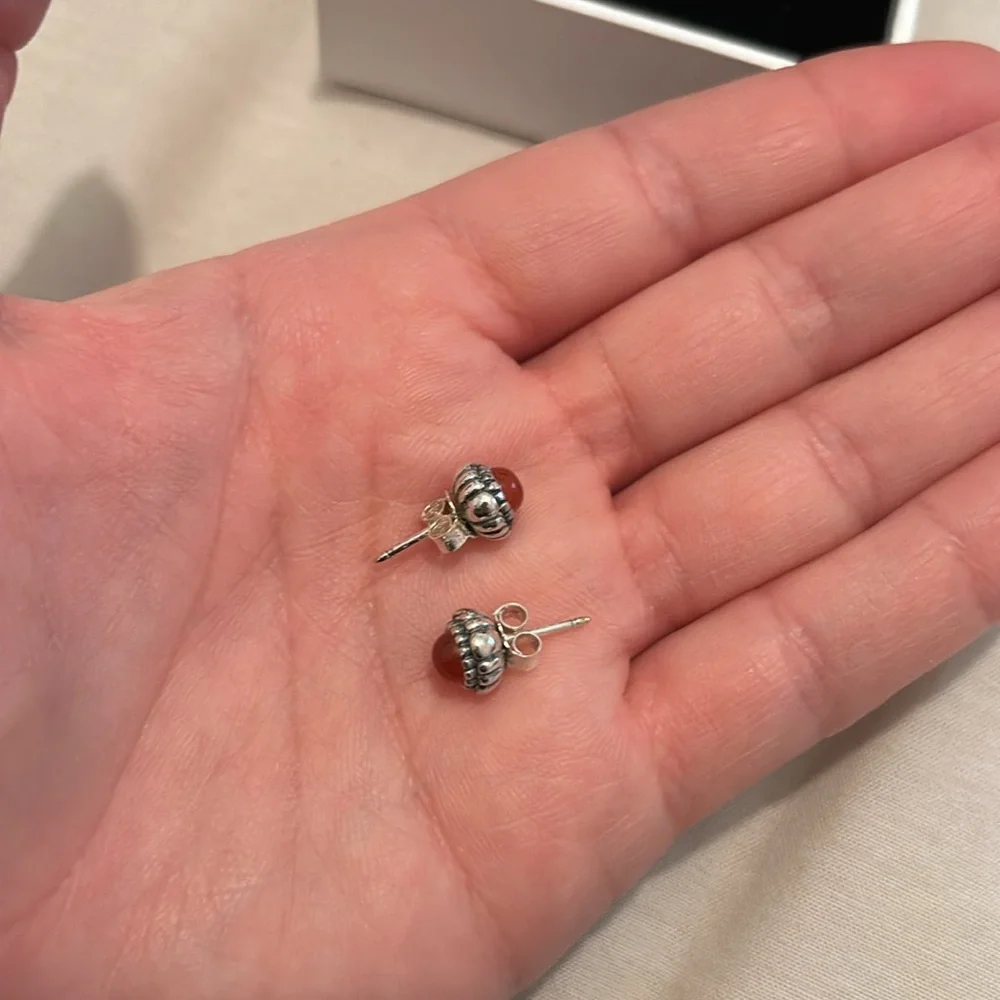 Pandora Earrings - Picture 2 of 4